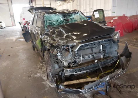 2015 Toyota 4Runner Limited from USA, damaged, VIN JTEBU5JR0F5214517
